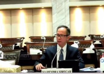 Mahendra Siregar Ketua Dewan Komisioner OJK 2022-2027